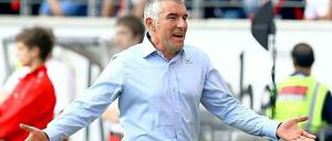 Was erlaube Präsident? Bei der sportlichen Zielvorgabe befinden sich Hannovers Trainer Mirko Slomka und Klubchef Martin Kind nicht unbedingt auf einer Linie. 