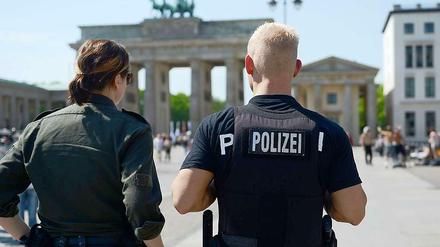 Die Polizei Berlin und Brandenburg sucht dringend nach Azubis - die die Anforderungen erfüllen.