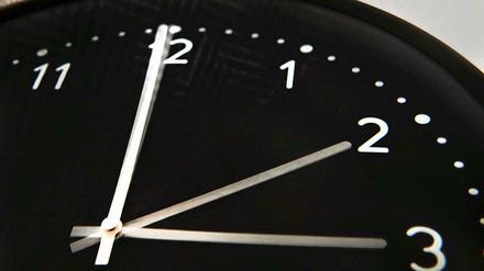 Wer hat an der Uhr gedreht, ist es wirklich ...