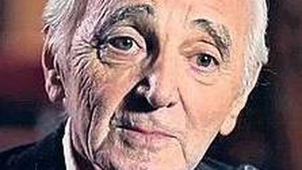 Charles Aznavour begann auch eine zweite Karriere als Filmschauspieler.