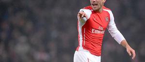 Lukas Podolski ist sauer.