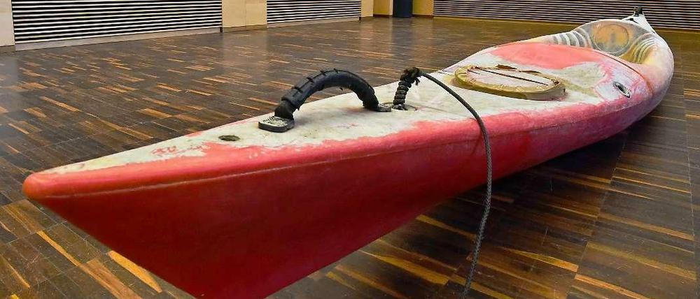 Beweisstück. An dieses Boot soll der Investmentbanker Stefan T. gefesselt worden sein. Doch es gibt Ungereimtheiten in der Darstellung des Opfers. Dennoch verbot der Chefermittler