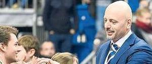 Gut gemacht! Ob Sasa Obradovic gegen Barcelona auch so viel Spaß hat? 