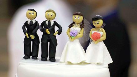 In Berlin und Brandenburg sollen in Zukunft auch homosexuelle Paare heiraten können - zumindest in evangelischen Gottesdiensten. 