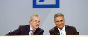 Jürgen Fitschen und Anshu Jain führen die Deutsche Bank seit drei Jahren - jetzt wollen sie sie neu aufstellen.