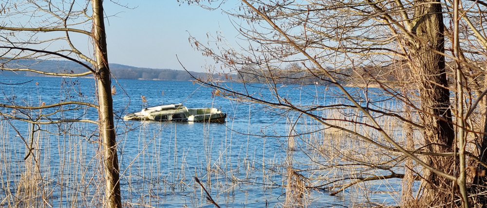Yellow Submarine in Kladow