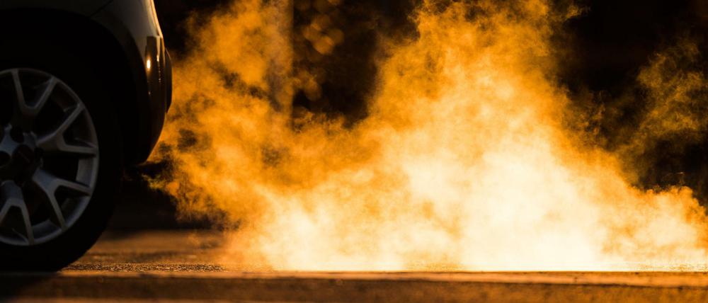 Neue Autos sollen bis 2030 einem EU-Kompromiss zufolge deutlich weniger Kohlendioxid (CO2) als bislang ausstoßen.