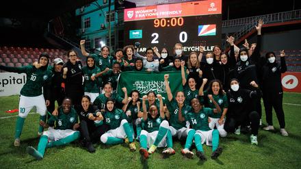 Gegen die Seychellen und die Malediven setzten die saudi-arabischen Fußballerinnen sich eindeutig durch.