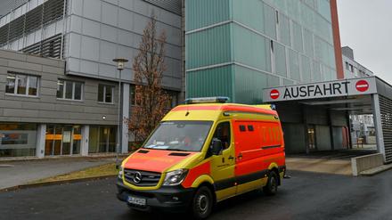 Stark ausgelastet durch die Corona-Pandemie: das Carl-Thiem-Klinikum in Cottbus.