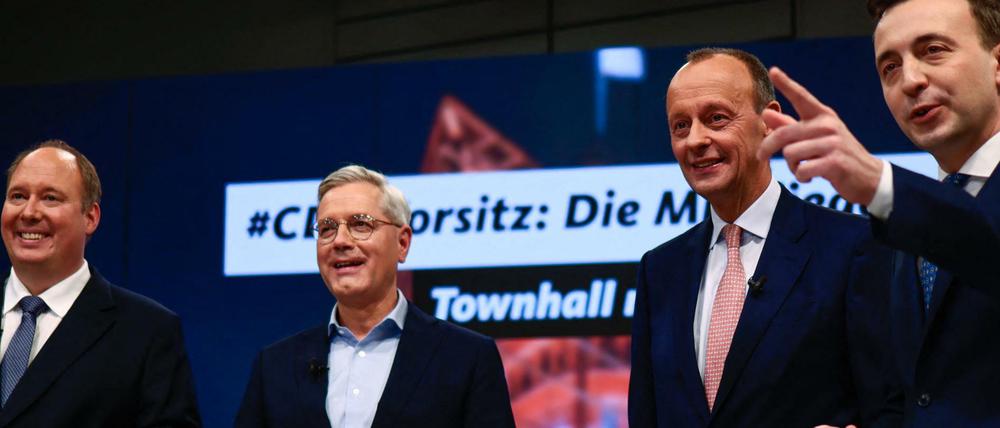 Helge Braun, Norbert Röttgen, Friedrich Merz und Paul Ziemiak.