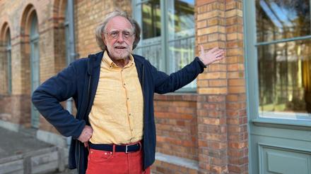 Harald Hensel, Vorsitzender des Fördervereins Bürgertreffpunkt Bahnhof Lichterfelde-West, sorgt sich um die Freizeitstätte.