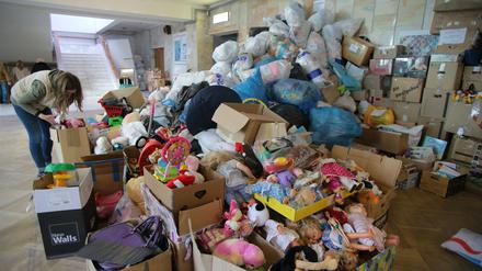 Ein Lager für humanitäre Hilfe in der Ukraine.