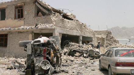 Taliban befreien hunderte Kämpfer in Afghanistan