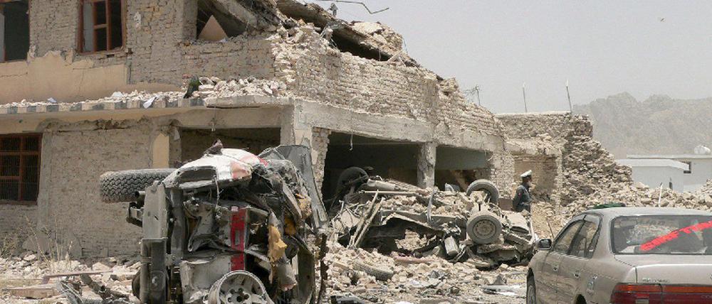 Taliban befreien hunderte Kämpfer in Afghanistan