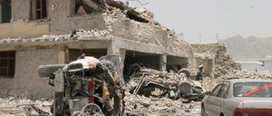 Taliban befreien hunderte Kämpfer in Afghanistan