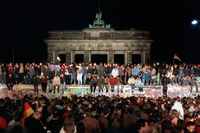 Der Fall der Berliner Mauer war ein bedeutendes Ereignis für ganz Europa.