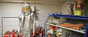 Zwischen Gasmasken und Schutzanzügen: Bunkeranlagen kennen viele Deutsche nur noch als Museen oder Erinnerungsorte, wie hier in Ahrweiler. Bald könnte es aber wieder nutzbare Schutzräume geben.