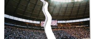 Eine Kurve, viele Meinungen. Eigentlich gibt es einen großen Zusammenhalt in Herthas durchmischter Fangemeinde. Die sportliche Krise hat aber auch in der Ostkurve ihre Spuren hinterlassen.