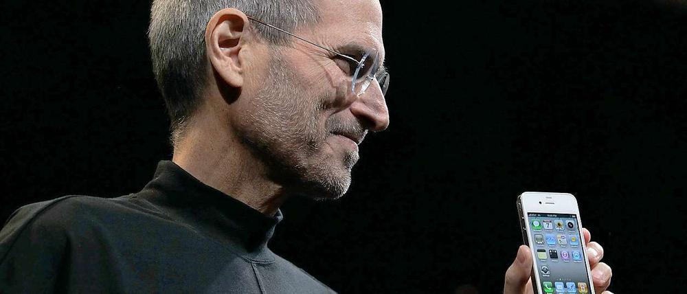 Apple-Chef Steve Jobs präsentiert das neue iPhone.