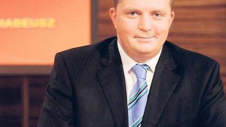 Talk-Jubiläum. Jörg Thadeusz verschlägt es eher selten die Sprache. Foto: RBB