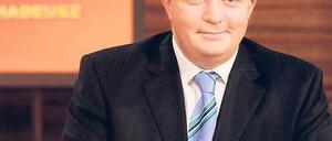 Talk-Jubiläum. Jörg Thadeusz verschlägt es eher selten die Sprache. Foto: RBB