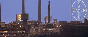 Wenn andere schlafen wird in großen Industrieanlagen nicht selten rund um die Uhr gearbeitet. 