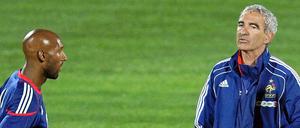 Keine Freunde fürs Leben. Nicolas Anelka (l.) und Raymond Domenech.