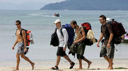 Touristen im Süden Thailands.