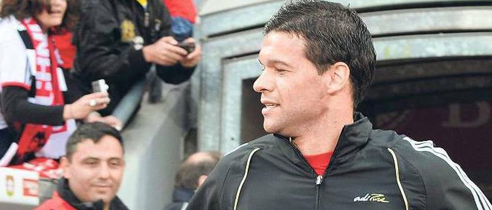 Michael Ballack ist in Leverkusen "everybody's darling".