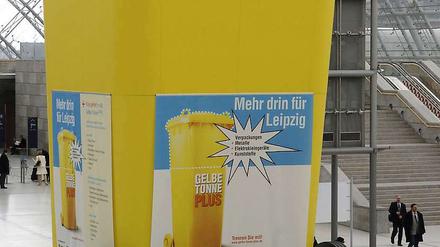 Mehr rein soll in die neue Wertstofftonne, zum Beispiel auch Schuhe oder kleine Elektrogeräte.