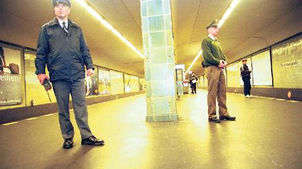 Problemstation. Auch der Bahnhof Schönleinstraße gilt als Dealertreffpunkt.