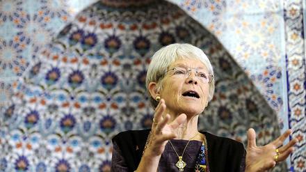 Bischöfin Maria Jepsen bei einem Besuch in der Centrum-Moschee in Hamburg im vergangenen Jahr.