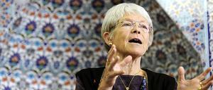 Bischöfin Maria Jepsen bei einem Besuch in der Centrum-Moschee in Hamburg im vergangenen Jahr.