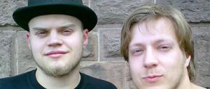 Zeichner und Autor Felix Mertikat (lins) und Co-Autor Benjamin Schreuder.