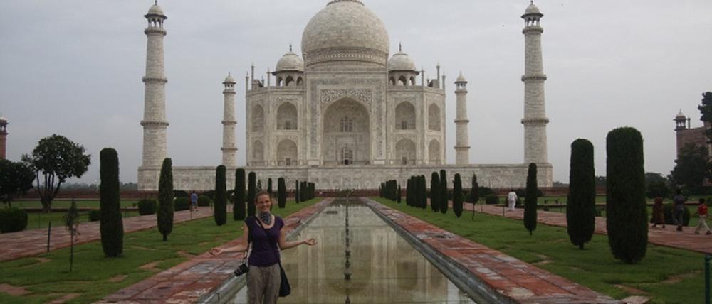 Am Taj Mahal.