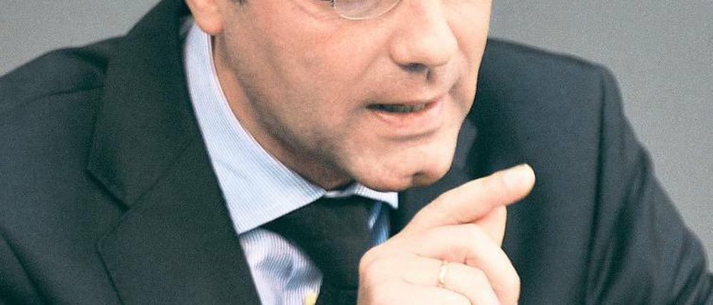 Norbert Röttgen legt Kriterien für die Sicherheit des Endlagers vor.
