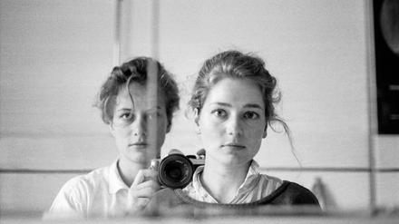 Susanne und Bettina Flitner, Hamburg, 1982