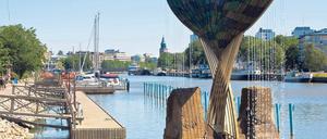Zu neuen Ufern. Blick auf den Fluss Aura in Turku. 