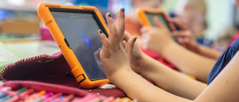Das Digitale soll nicht nur zum Aufgabenlösen dienen, sondern Eigenständigkeit anregen.