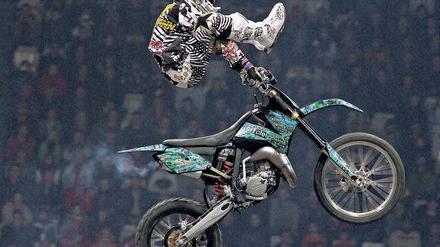 Luc Ackermann, 13, zeigt am Wochenende sein Können bei der „Night of the Jumps“ in der Arena am Ostbahnhof (Samstag, ab 20 Uhr und Sonntag, ab 15 Uhr).
