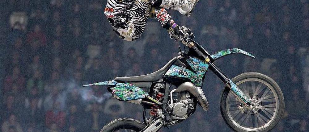 Luc Ackermann, 13, zeigt am Wochenende sein Können bei der „Night of the Jumps“ in der Arena am Ostbahnhof (Samstag, ab 20 Uhr und Sonntag, ab 15 Uhr).