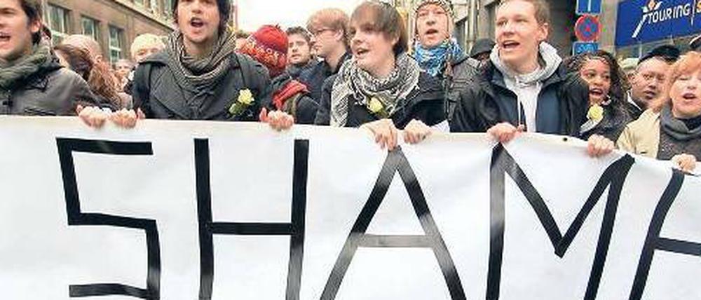 Protest. In Brüssel forderten Demonstranten die Politiker auf, endlich eine Regierung zu bilden.