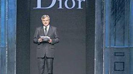 Sidney Toledano am Freitag bei seiner Ansprache während der Dior-Schau. Foto: AFP