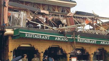 Nach dem Anschlag. Die erste Etage des Touristencafés Argana in Marrakesch wurde bei dem Attentat zerstört. Foto: AFP