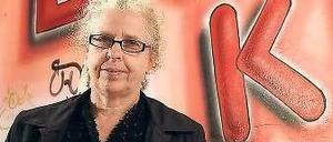 Vielguckerin. Suzan Beermann leitet das Eiszeit-Kino seit 1989.