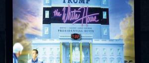 Wollt Ihr, dass es im Jahr 2012 hier so aussieht? Barack Obama stellt bei seiner jährlichen Pressekonferenz im Weißen Haus seine Vision von Donald Trumps Einzug ins Weiße Haus vor. 