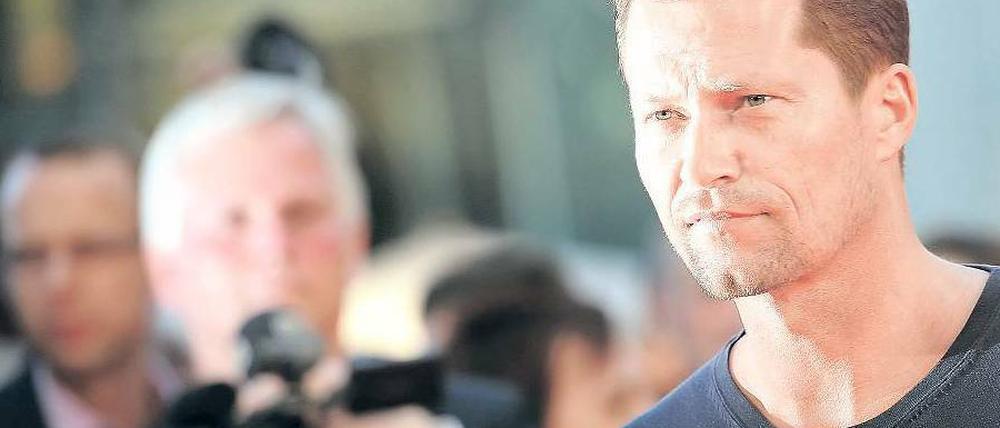 Gleich geht’s los. Mit einem Knopfdruck startete Til Schweiger das neue „Event Cinema Berlin“.