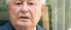 Weiß und weise. Heinz Striek diente Hertha in vielen Funktionen. Nun ist er 93-jährig verstorben.