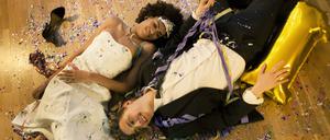 Mehr Spaß mit Begleitung. Aber war die Frau auch eingeladen?