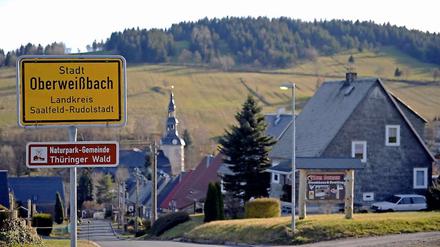 Oberweißbach in Thüringen. Der Heimatort der getöteten Polizistin Michèle Kiesewetter könnte eine Schlüsselrolle in dem Kriminalfall spielen.